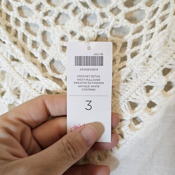 Chicos VNeck Macrame Sheer Top Blouse Women 3 XL White Fringe Boho Cottage NWT - Picture 5 of 10